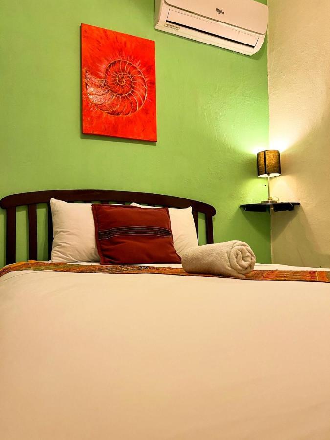 Balamku Hotel Petit Campeche Exterior photo